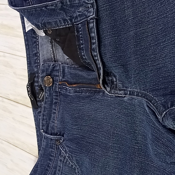 Nine West Jean Capris Size 12 Average - Picture 9 of 16